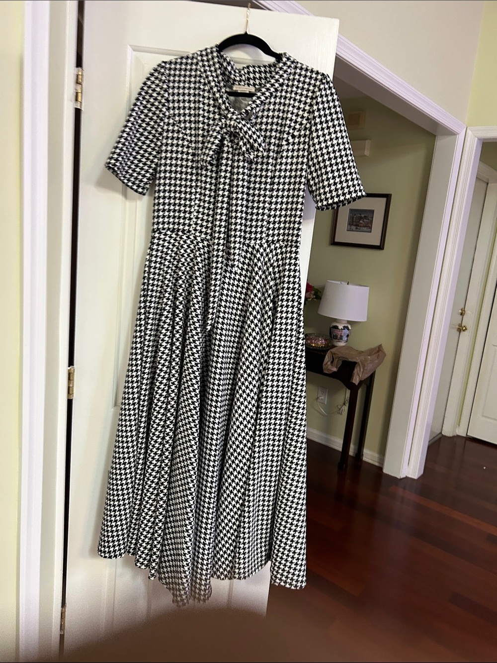 Houndstooth Tie-Neck Midi Dress in Black and White